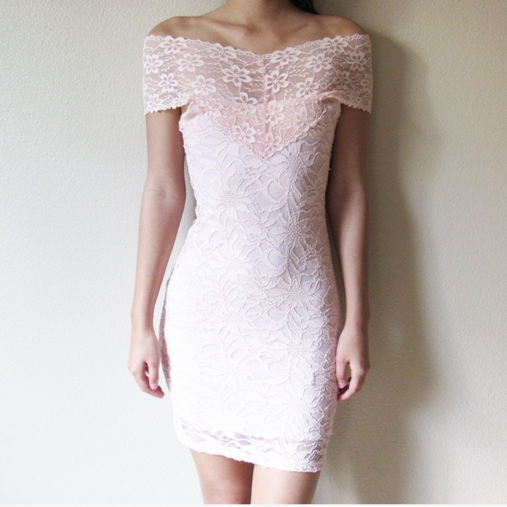 Baby Pink Lace Bodycon Dress - Picture 2 of 6