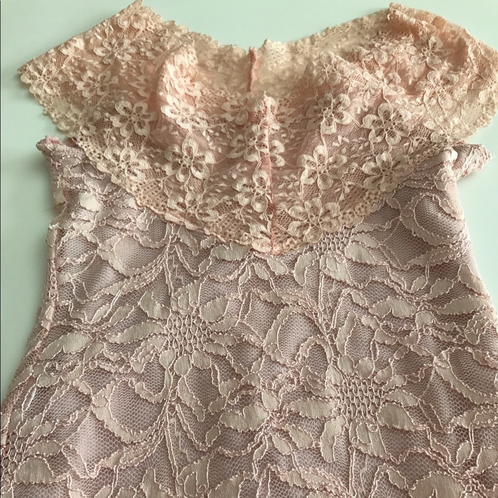 Baby Pink Lace Bodycon Dress - Picture 5 of 6