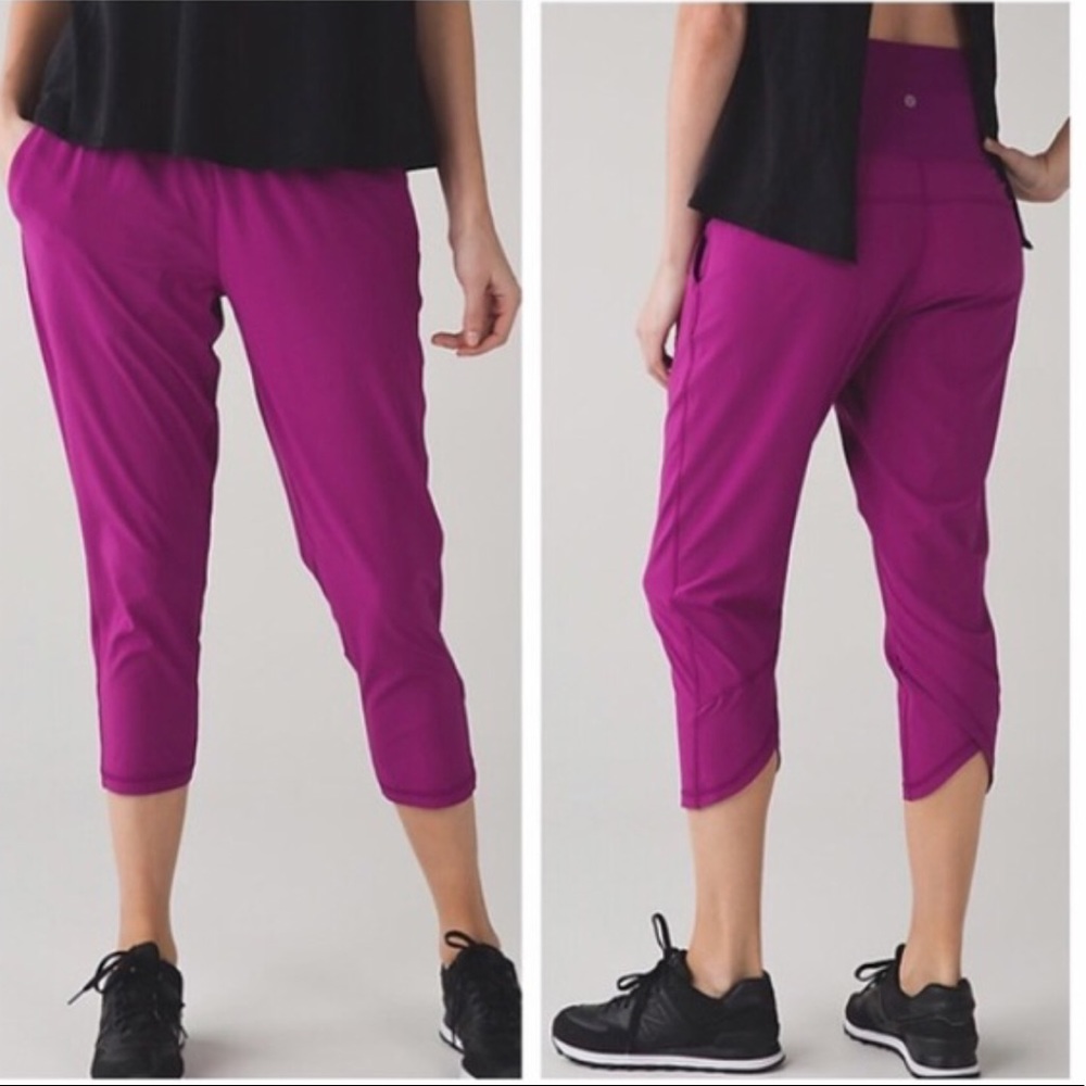 New Lululemon Tranquil Crop