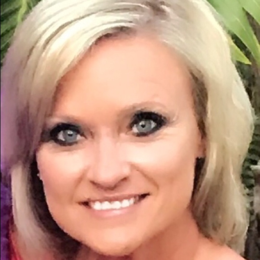 Meet your Posher, Christina