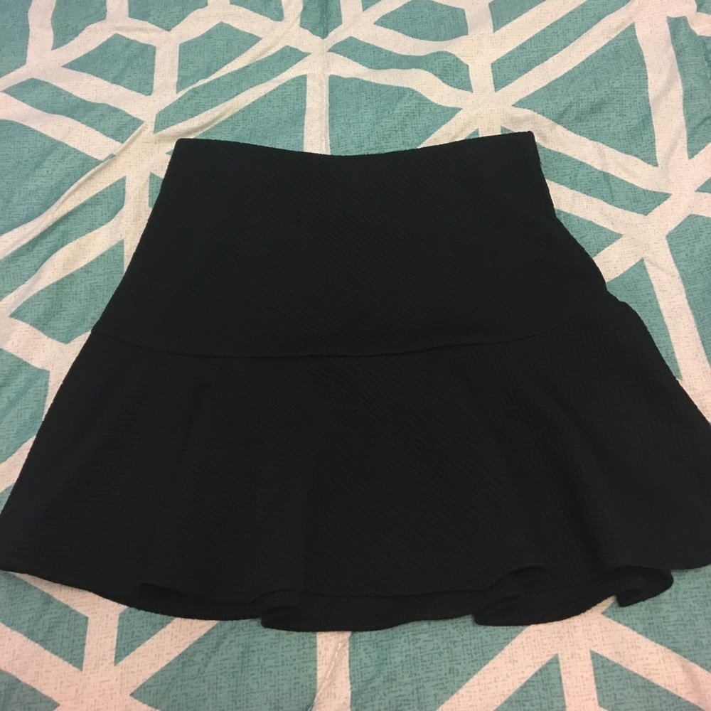 Black skater skirt by Bethany Mota (Youtuber)