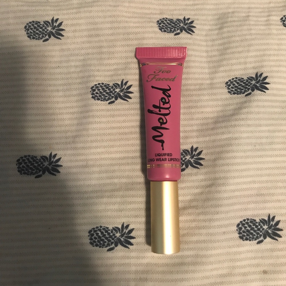 Too Faced Melted Lipstick: Melted Fig