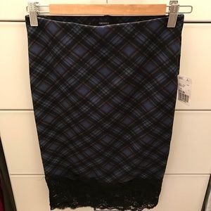 Plaid Pencil Skirt. NWTS