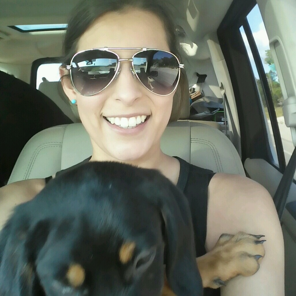 Meet your Posher, Andrea