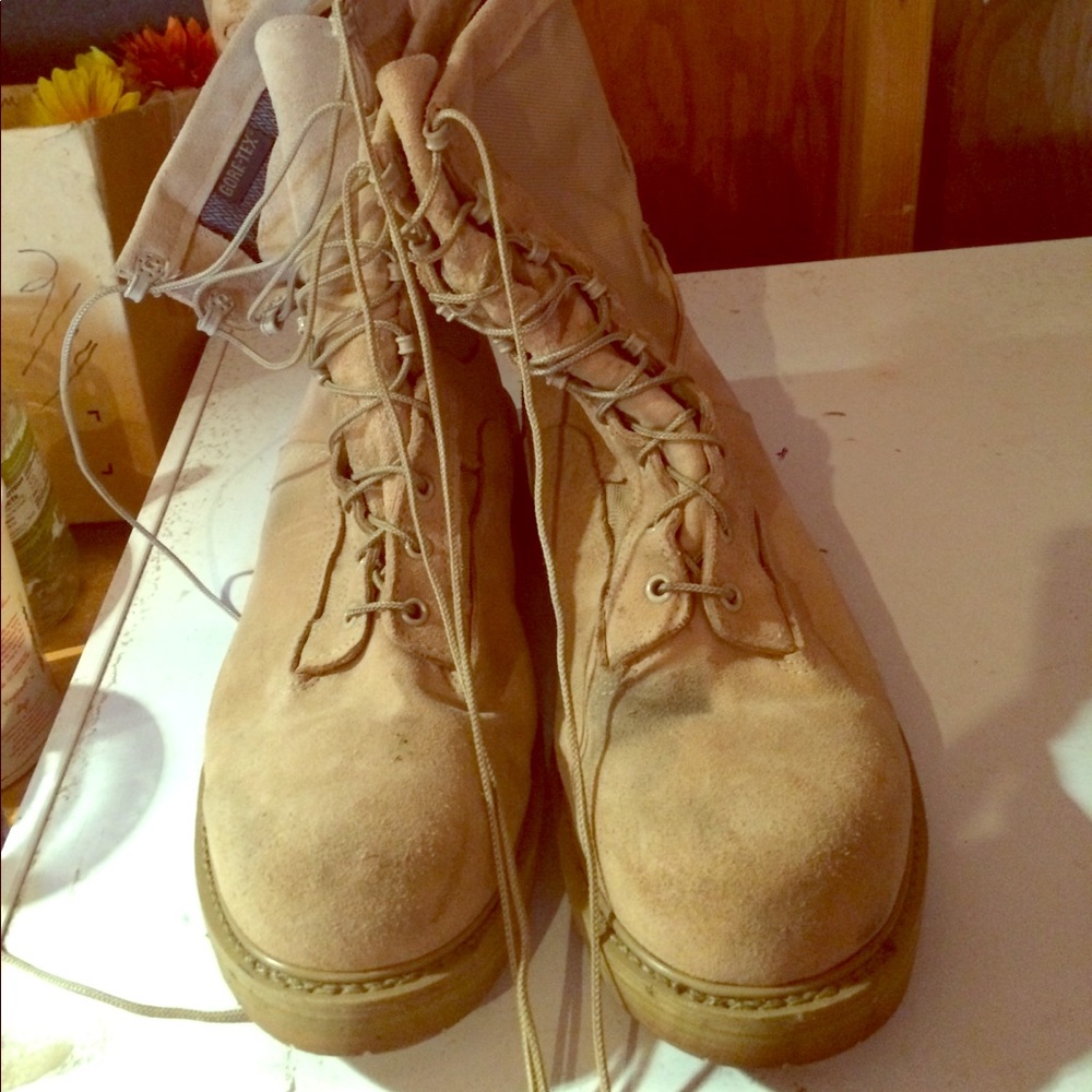 Bates Gore Tex winter boots