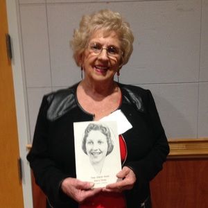 Meet your Posher, Joan