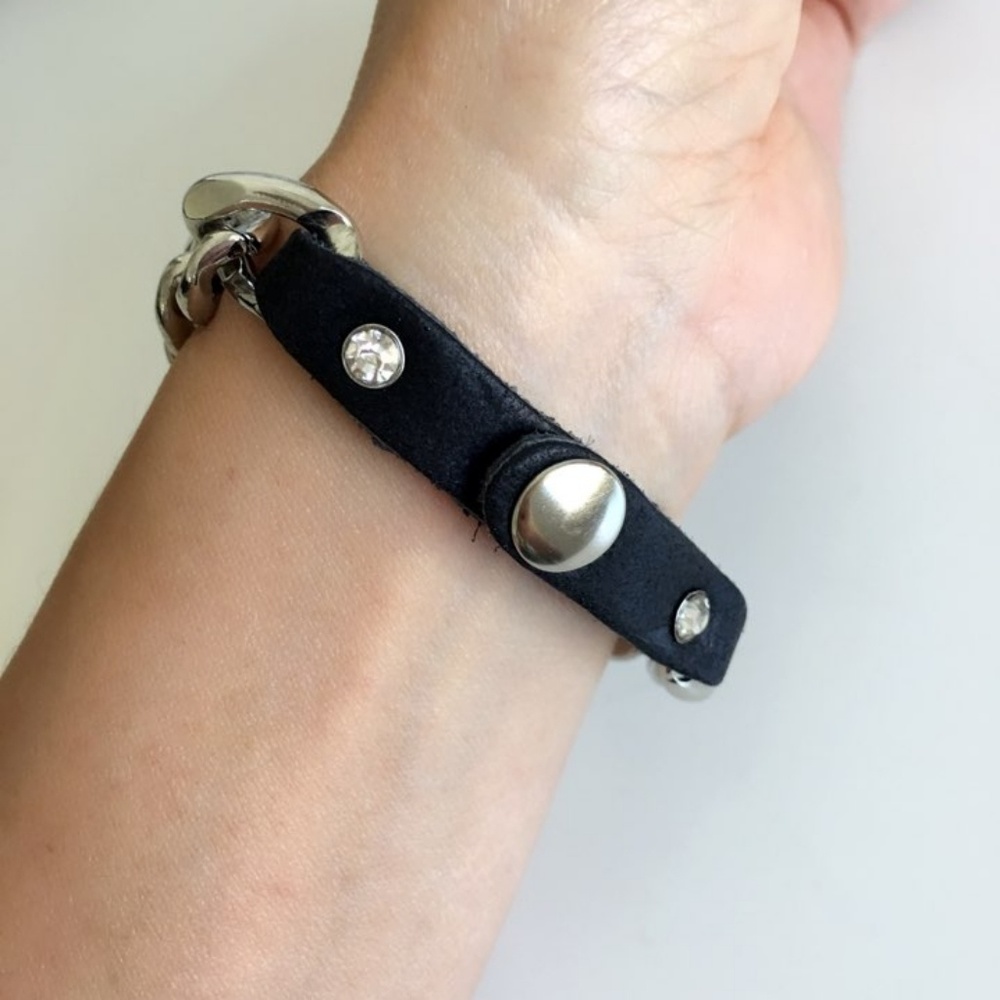 Trendy Metal Link Chain Bracelet - Picture 3 of 8