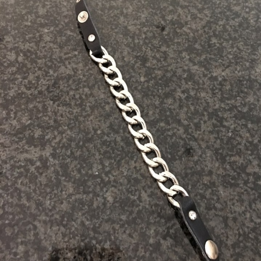 Trendy Metal Link Chain Bracelet - Picture 6 of 8