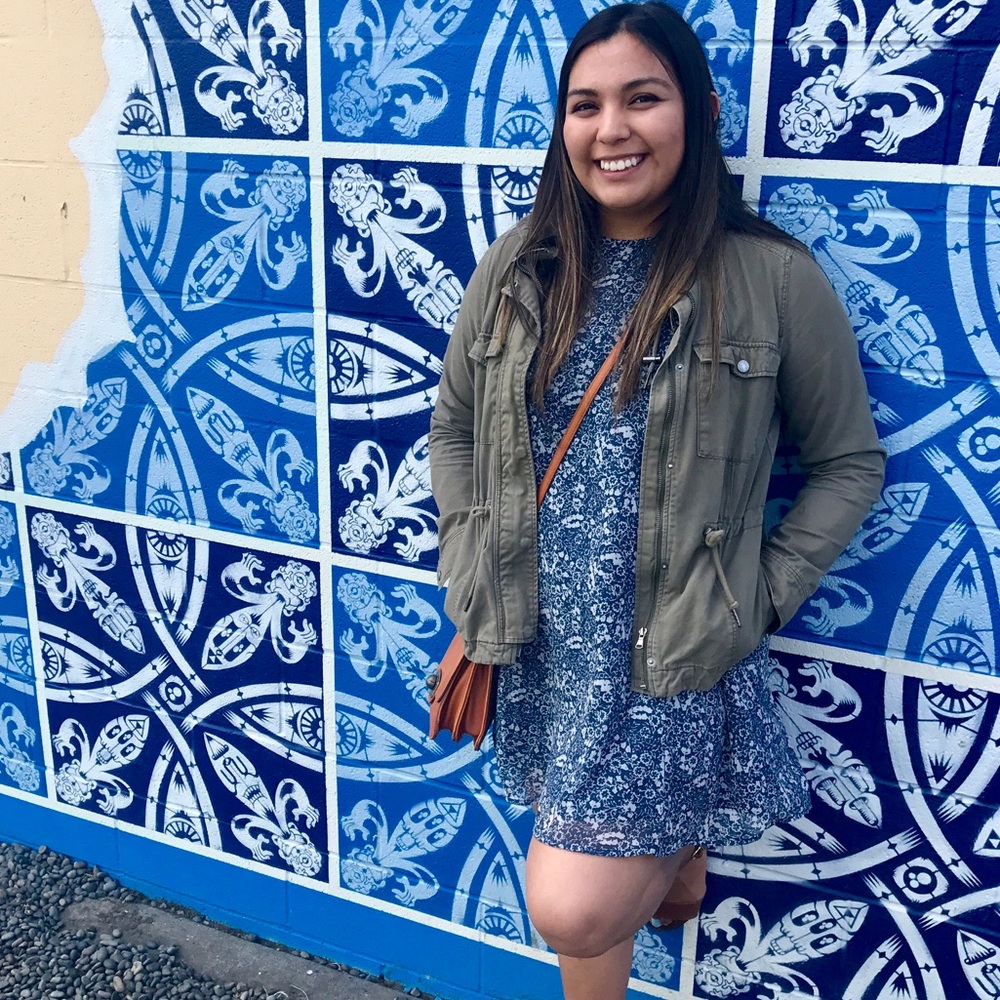 Meet your Posher, Alexandria