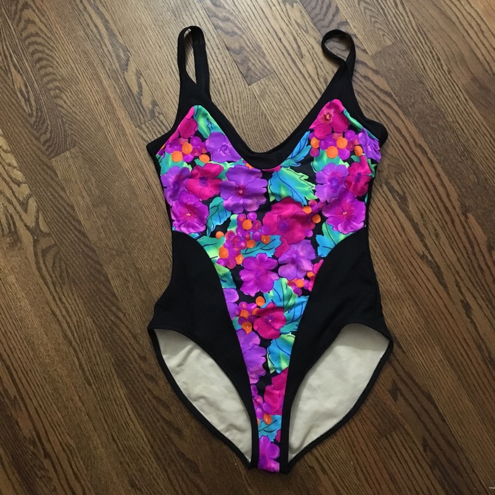 Retro slim suit in size 18 Tall