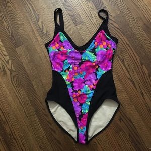 Retro slim suit in size 18 Tall