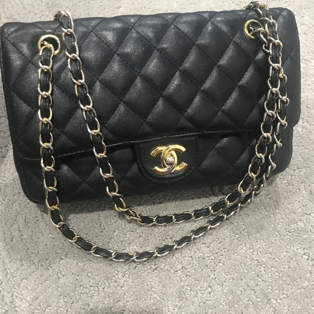 Black chain bag