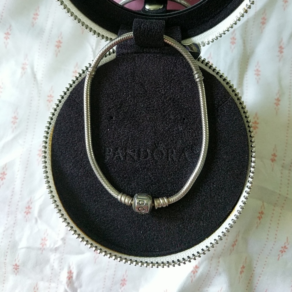 PANDORA BRACELET