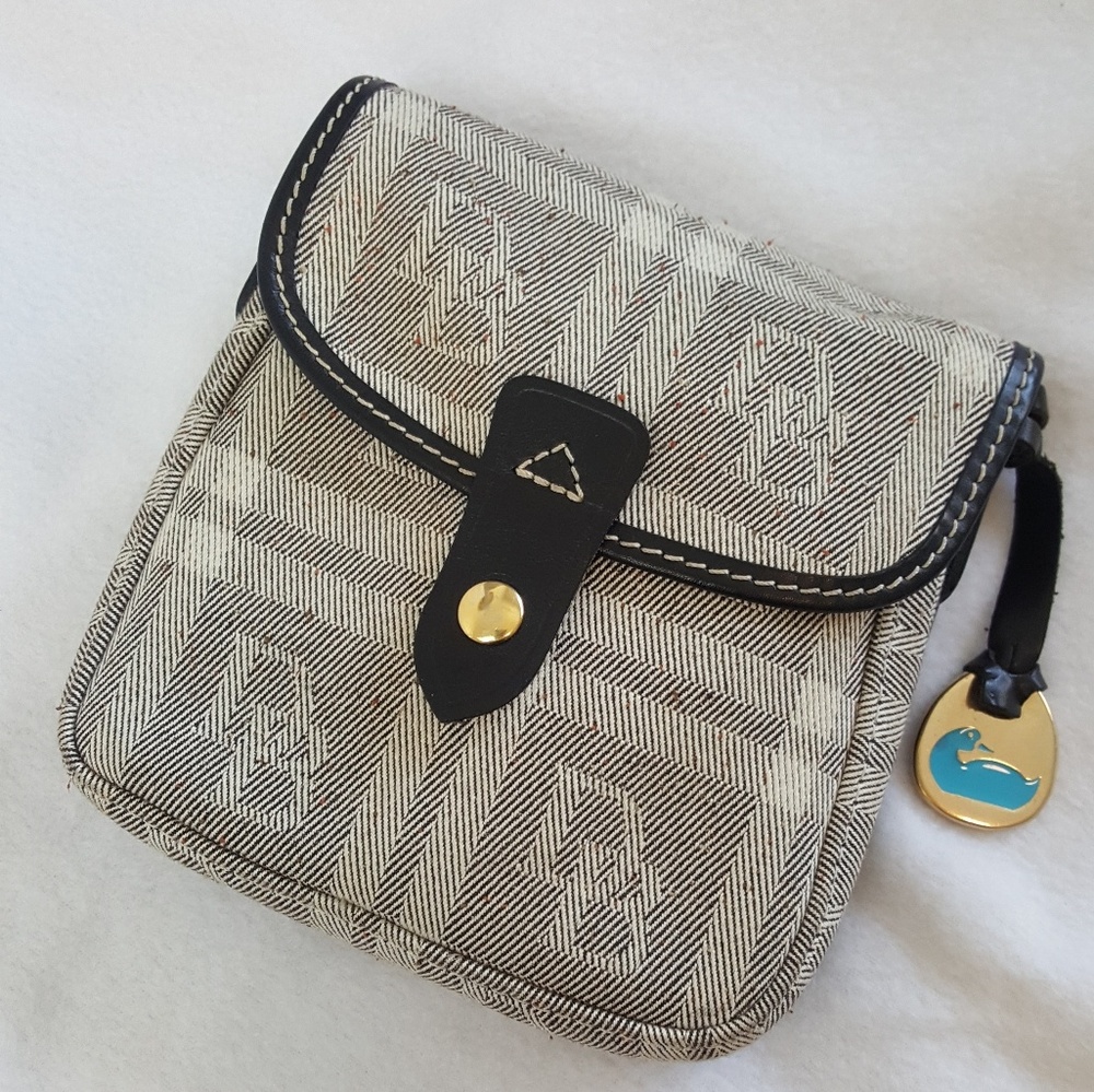 Dooney & Bourke shoulder bag (mini)