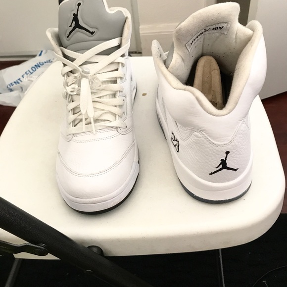 Nike Air Jordan 5 - Picture 2 of 5