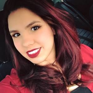 Meet your Posher, Claudia