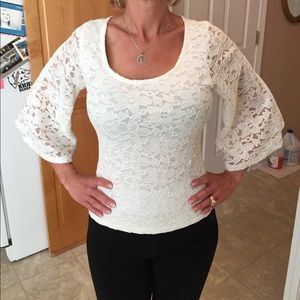 Ivory flowery top
