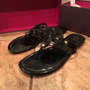 BLACK TORY BURCH SANDALS