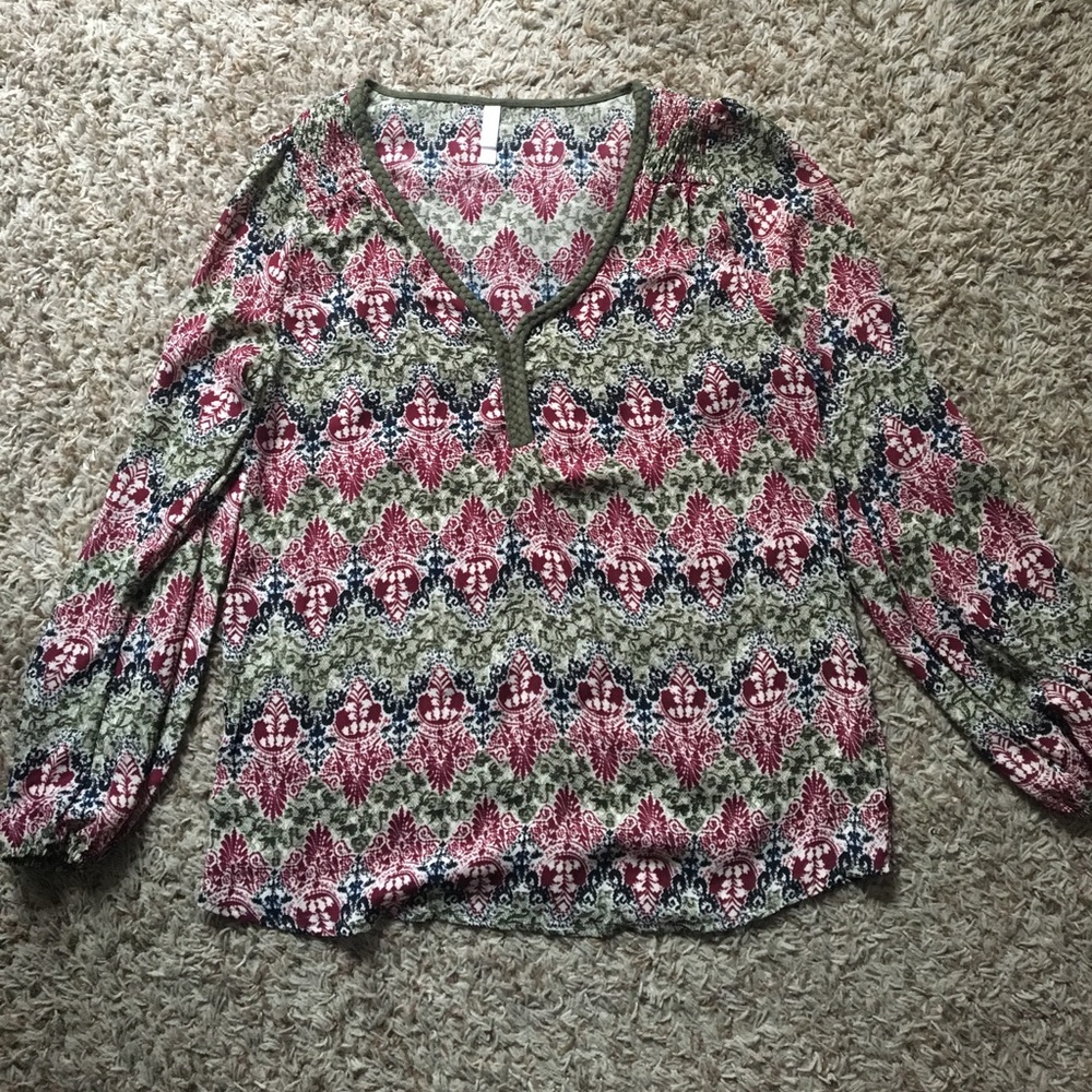 Long sleeve work blouse