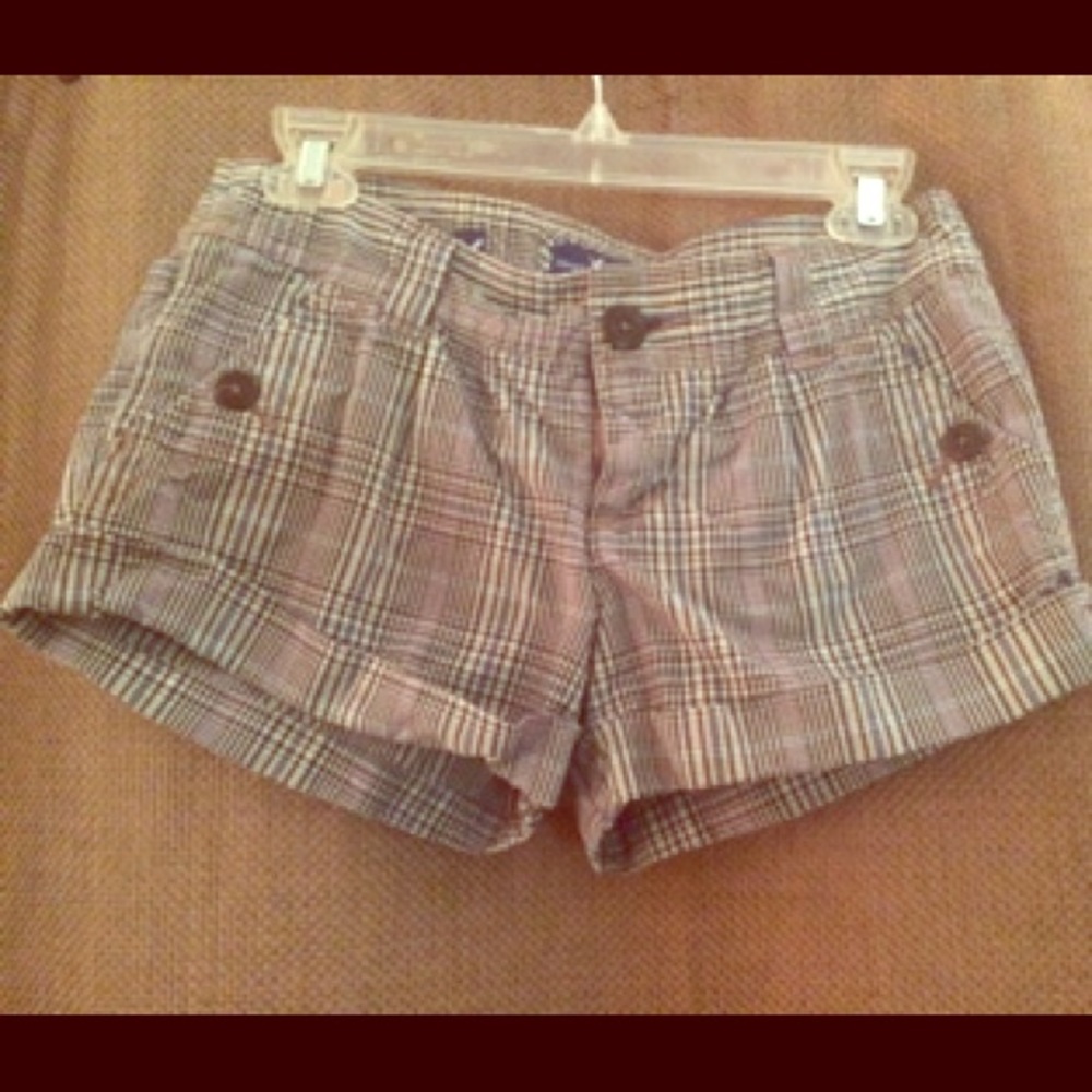 AE plaid shorts