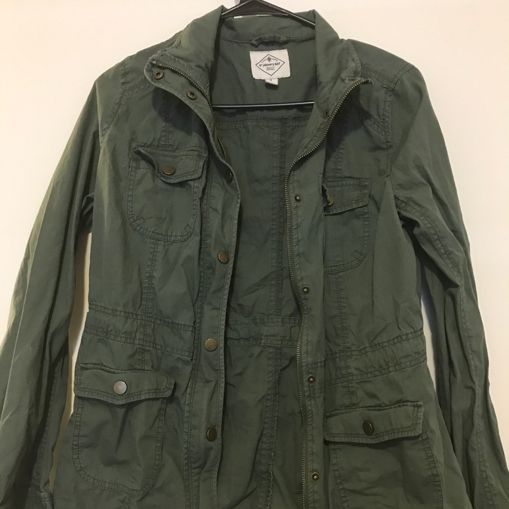 Army green lightweight jacket