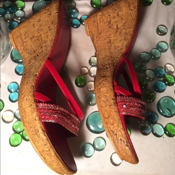 Italian Shoemaker Wedges - Picture 2 of 8