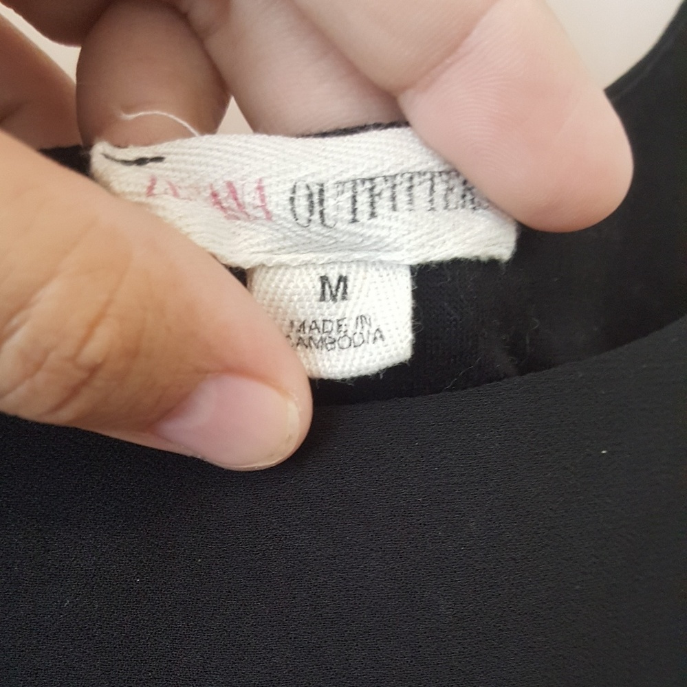 Crop top - Picture 3 of 4