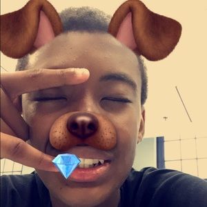 Meet your Posher, Alijah