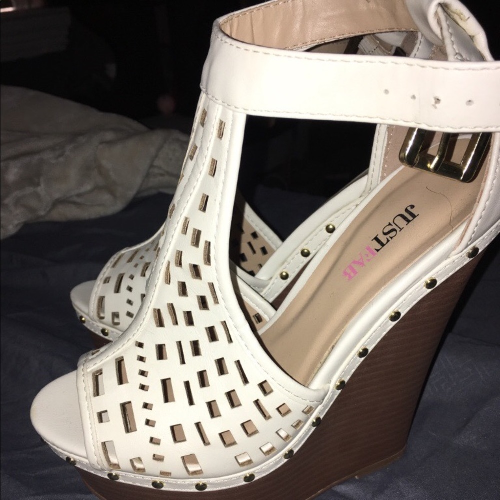 White Wedge JustFab Heels size 6.5