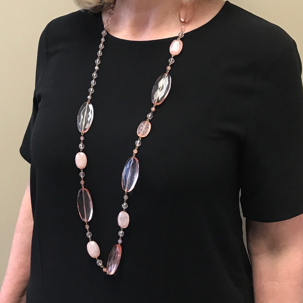 Costume jewelry necklace