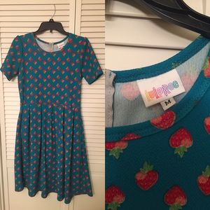 Lularoe Amelia. Size Medium. EUC