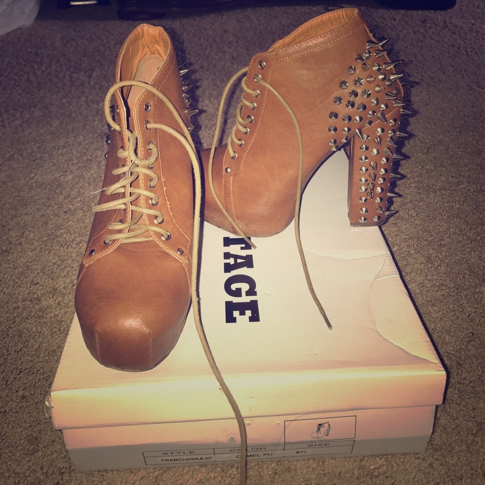 Brown spiked boot heels ! Never used