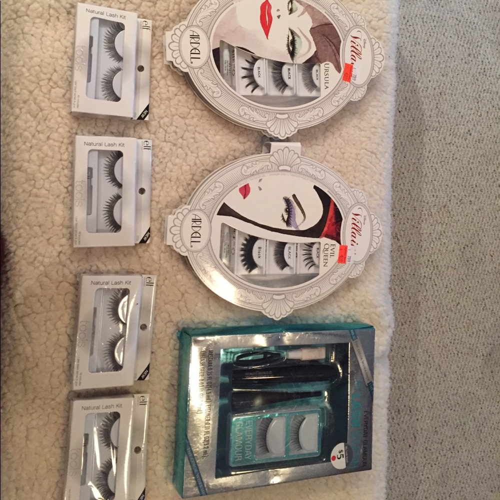 Bundle of false lashes and tools