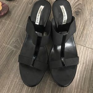 Black wedges fits 9 even though it says 41