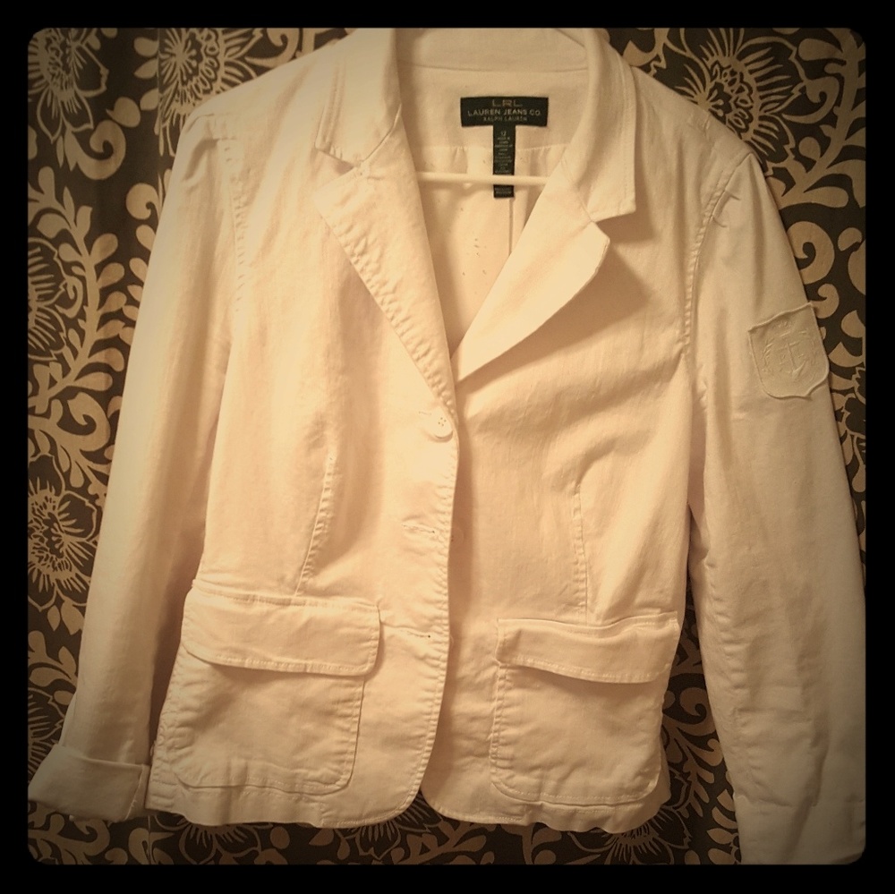White denim RL blazer, perfect for a summer eve!🥂