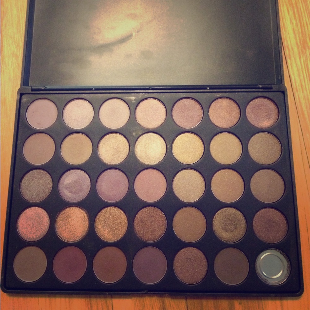 Morphe 35T-Taupe Eyeshadow Palette