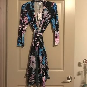 *OFFERS WELCOME* Diane von Furstenberg wrap dress