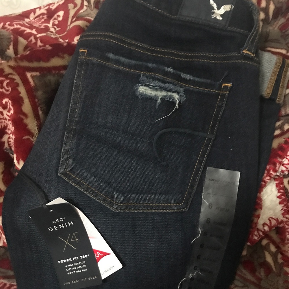 BRAND new with tags American eagle jeans