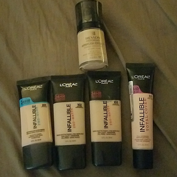 LOT OF LOREAL infallible FOUNDATIONS! slightly use - Picture 1 of 1