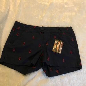 NWT anchor shorts