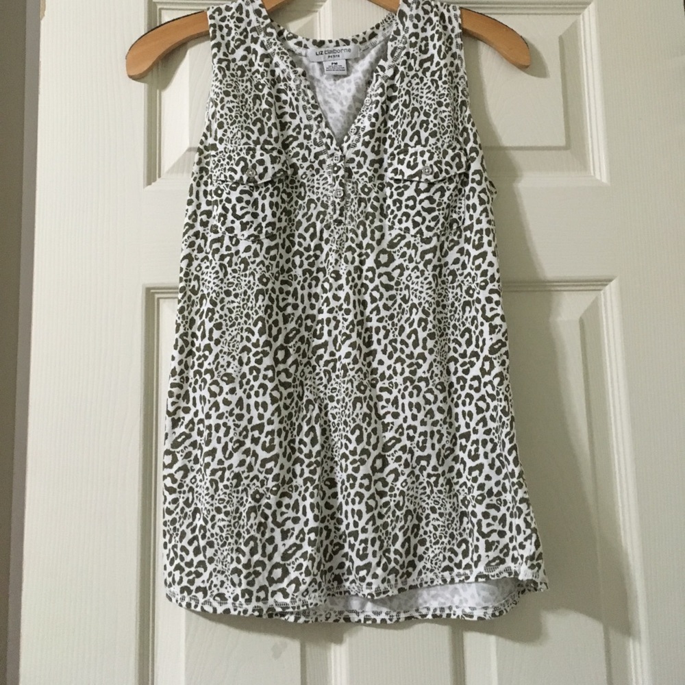 Liz Claiborne Petite Medium leopard print tank