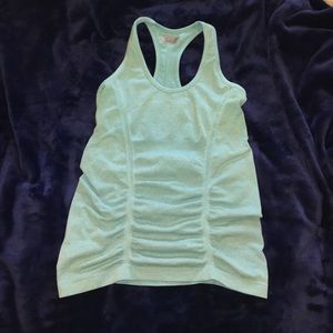blue athleta workout tank!!