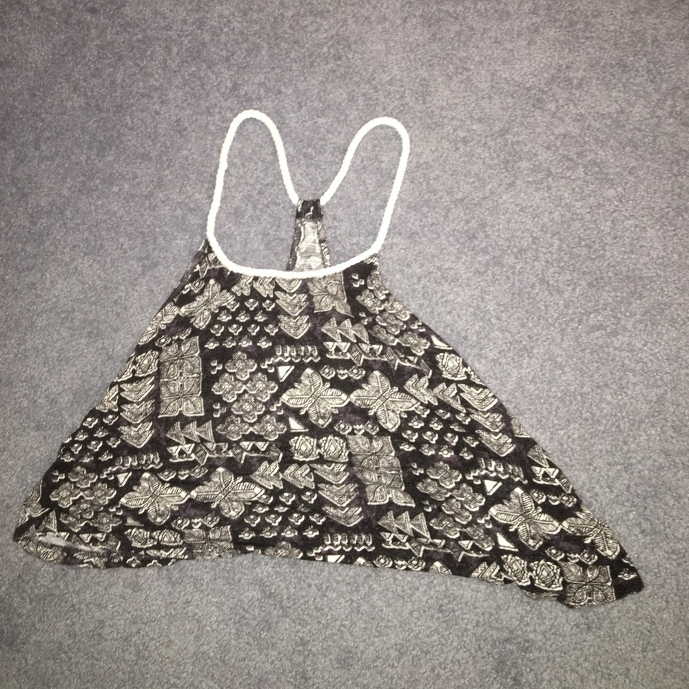 Flowy Tank