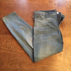 Rock & Republic Kashmiere Jeggings.