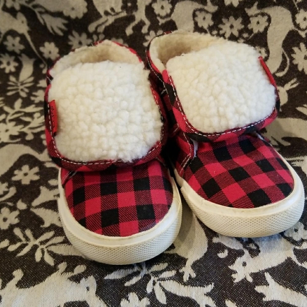 Wicked cute little kid sneakers