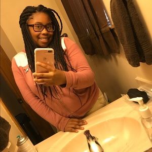 Meet your Posher, Nyla