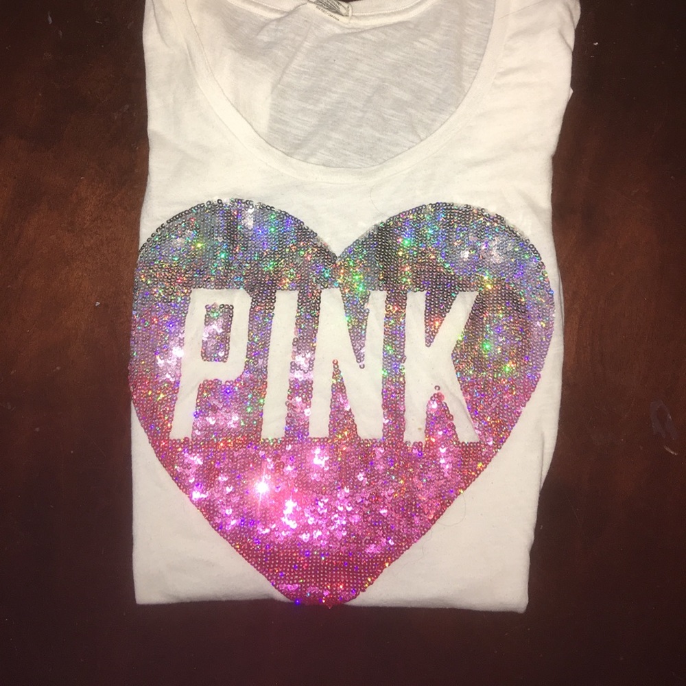 Victoria's Secret Pink T-Shirt.