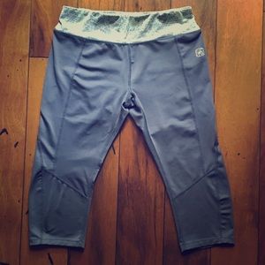 Gray workout capris