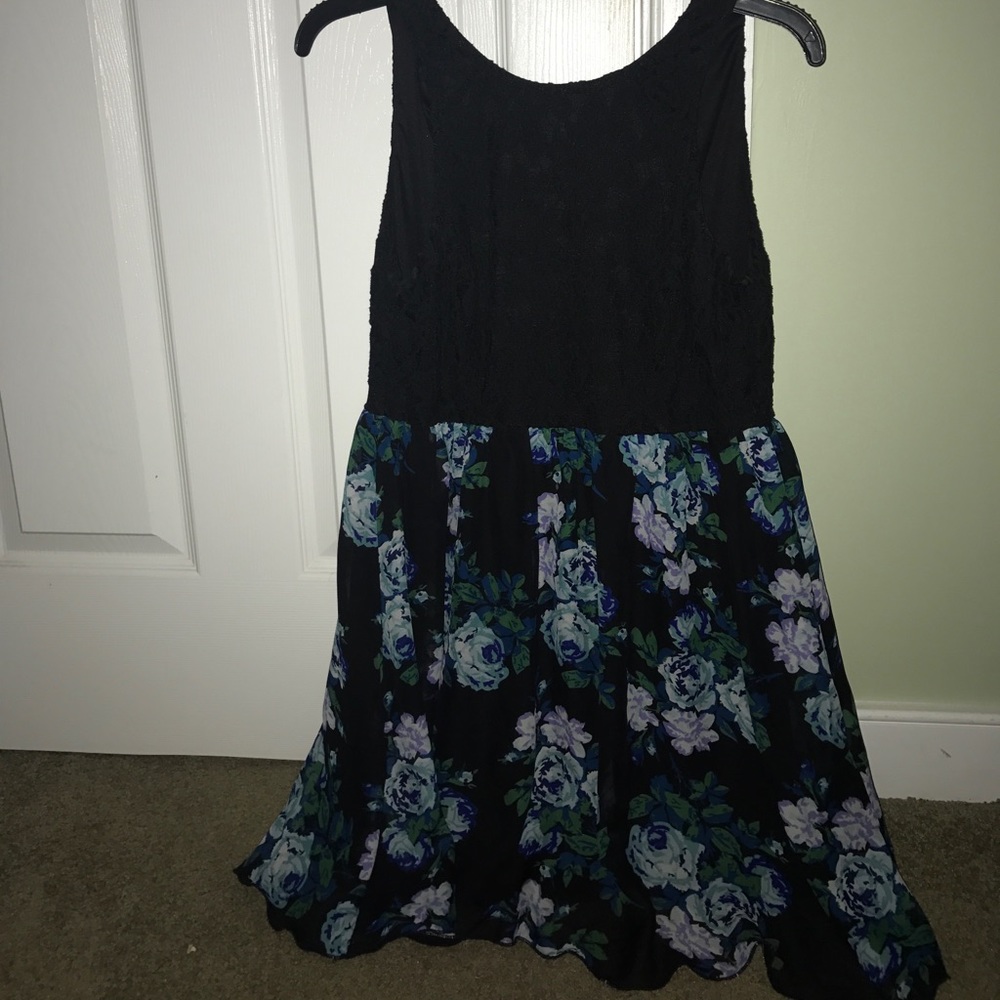 Floral Dress (Black)