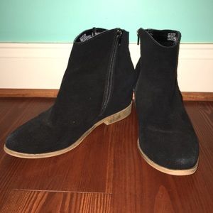 Black Booties